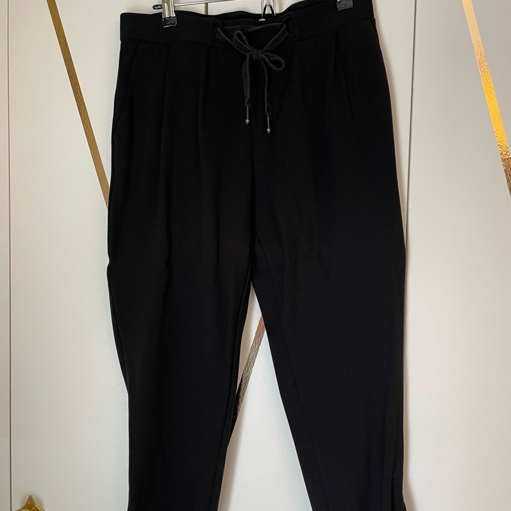 Women’s Beta Brand Knit Pants